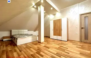 Многостаен апартамент в Русе, Широк център