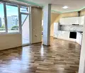 Снимка 2 — Многостаен апартамент в Русе, Широк център