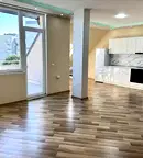 Многостаен апартамент в Русе, Широк център