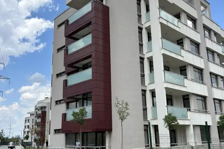 4-bedroom apartment in Sofiya, Simeonovo