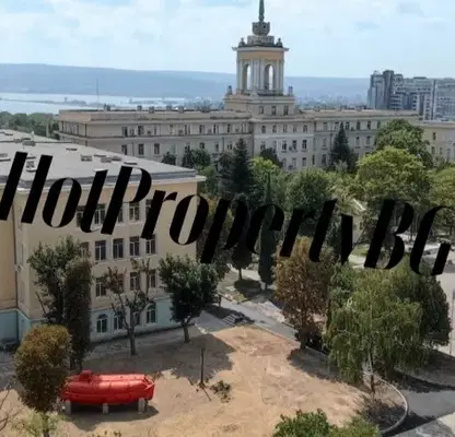 Снимка 5 — 4-стаен апартамент с две тераси и морска панорама в Спортна зала, Варна