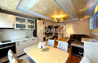 Многостаен апартамент в София, Света Троица
