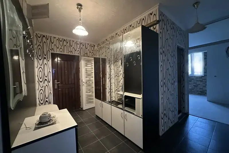 4-bedroom apartment in Shumen, Trakiya