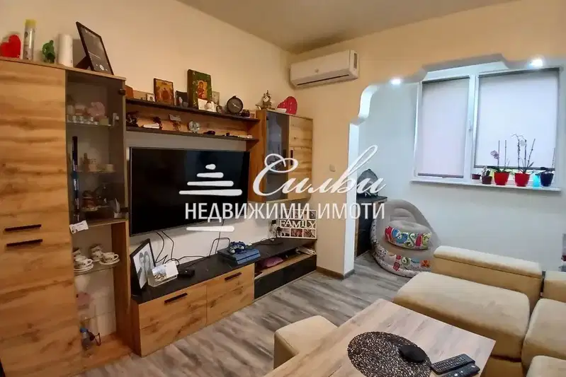 4-bedroom apartment in Shumen, Trakiya