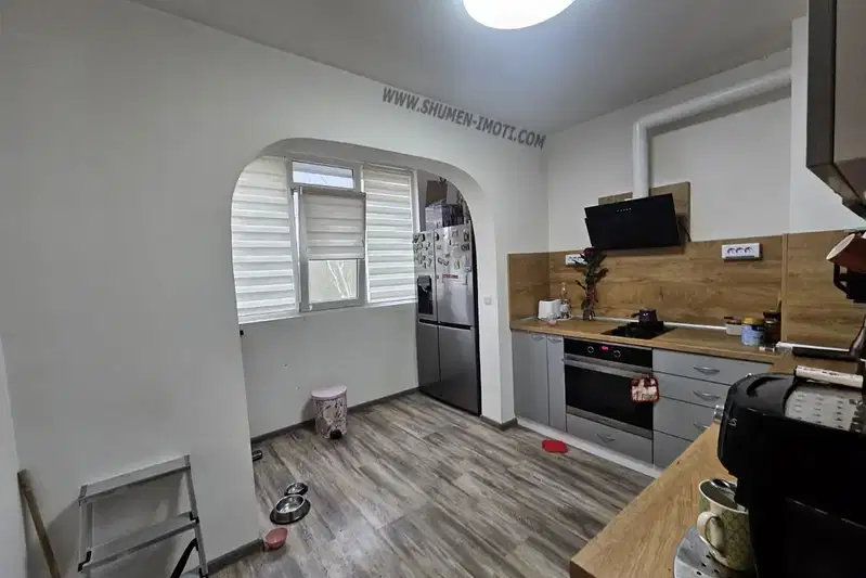 4-bedroom apartment in Shumen, Trakiya
