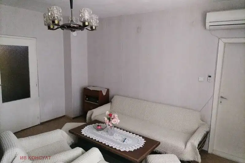 4-bedroom apartment in Stara Zagora, Tri Chuchura - Centyr