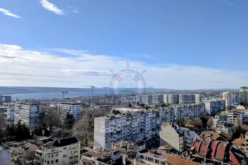 Многостаен апартамент във Варна, Трошево