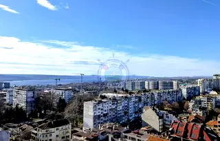 Многостаен апартамент във Варна, Трошево