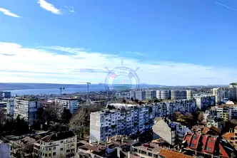 Многостаен апартамент във Варна, Трошево