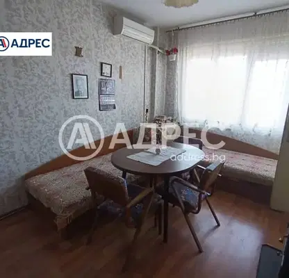 Снимка 4 — Многостаен апартамент в Раз, Варош