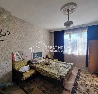 Снимка 2 — Многостаен апартамент в Търговище, Вароша