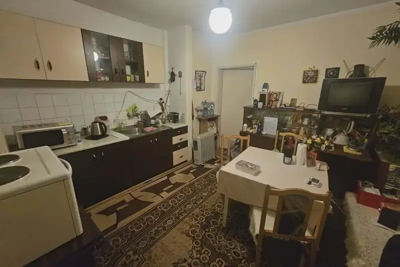 4-bedroom apartment in Kyrdjali, Veselchane