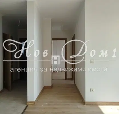 Photo 3 — 4-bedroom apartment in Varna, Vinica