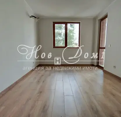 Photo 5 — 4-bedroom apartment in Varna, Vinica