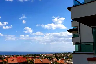 Многостаен апартамент във Варна, Виница