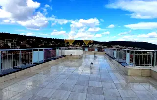 Многостаен апартамент във Варна, Виница