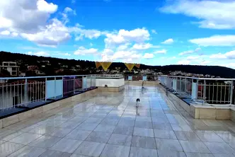 Многостаен апартамент във Варна, Виница
