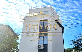 Многостаен апартамент във Варна, Виница