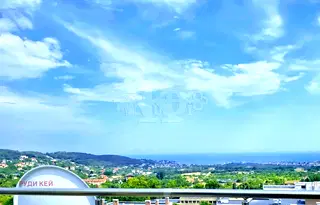 Многостаен апартамент във Варна, Виница