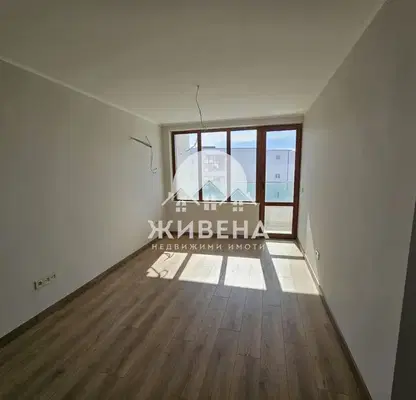 Снимка 3 — Многостаен апартамент във Варна, Виница