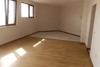 Многостаен апартамент във Варна, Виница