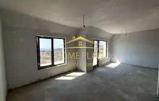 Многостаен апартамент във Варна, Виница