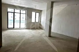 Многостаен апартамент във Варна, Виница
