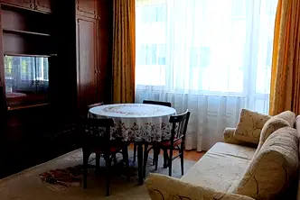 Многостаен апартамент във Варна, ВИНС-Червен площад