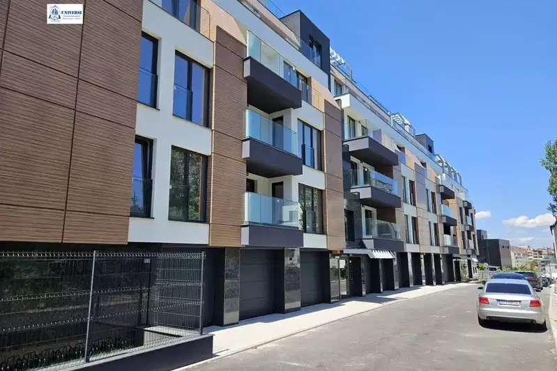 4-bedroom apartment in Sofiya, Vitosha