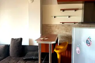 Многостаен апартамент в Кърджали, Възрожденци