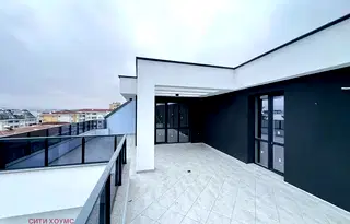 Многостаен апартамент в Кърджали, Възрожденци