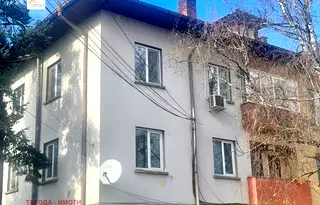 Четиристаен апартамент с югозападно изложение до Парк Врана