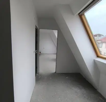 Photo 5 — 4-bedroom apartment in Ruse, Yalta