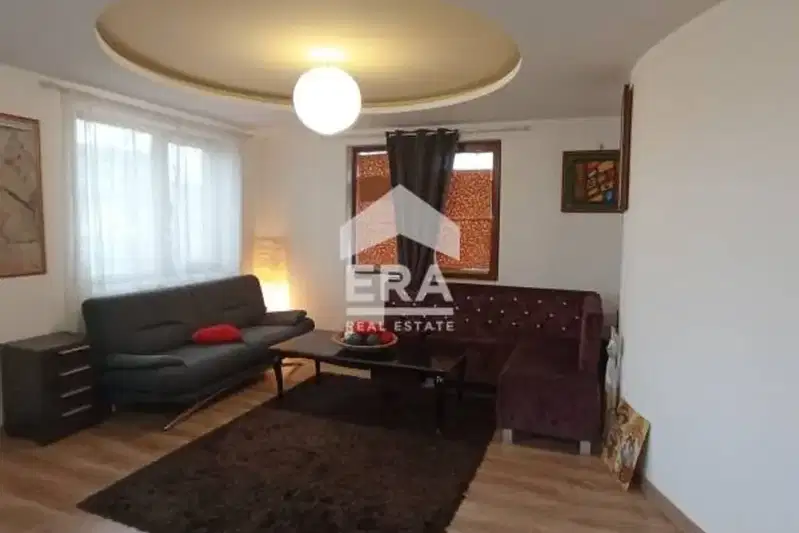 4-bedroom apartment in Sofiya, Zapaden Park