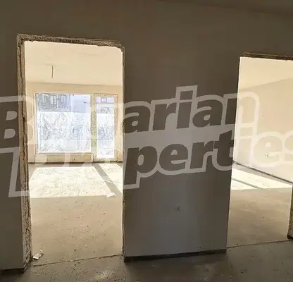 Снимка 2 — Многостаен апартамент в Благоевград, Банско