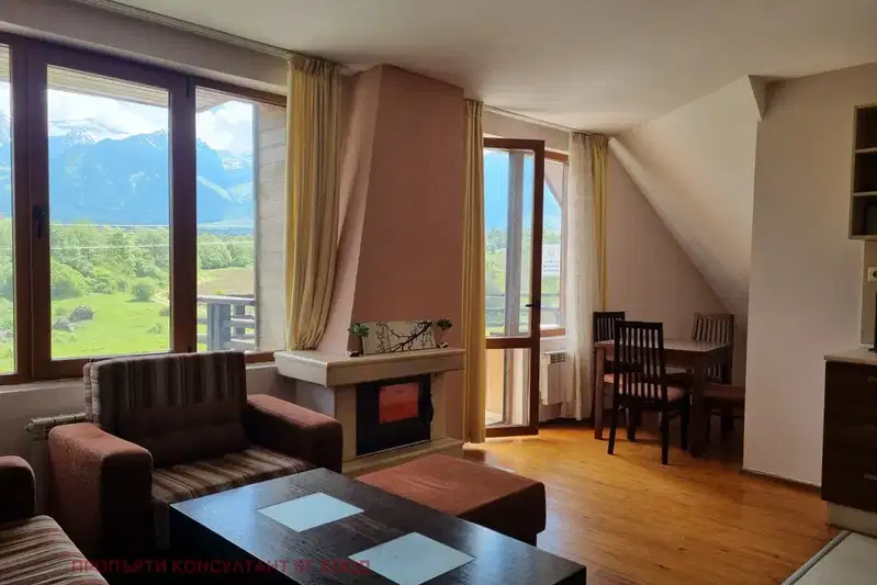 4-bedroom apartment in Oblast Blagoevgrad, Razlog