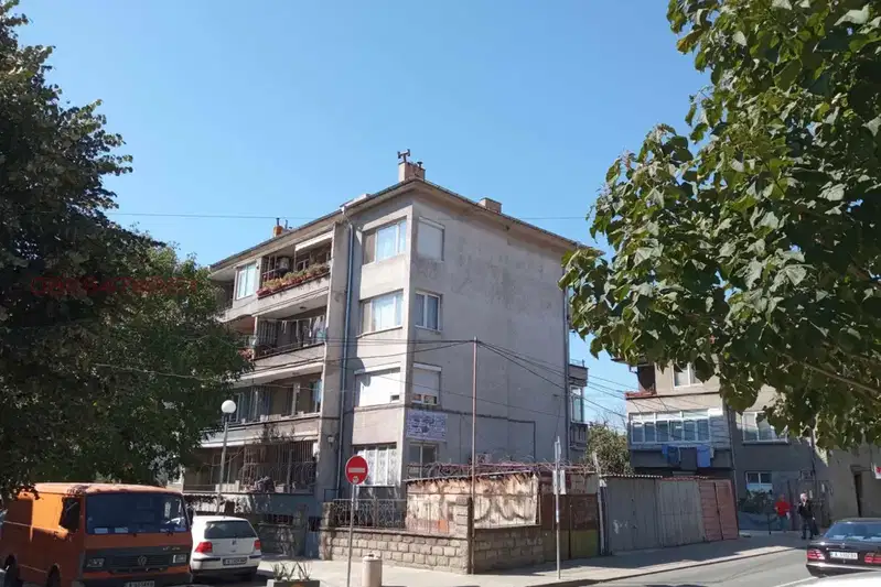 Многостаен апартамент в Бургас, Айтос