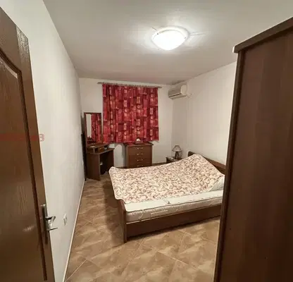 Снимка 2 — Многостаен апартамент в Бургас, Несебър