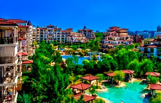 Многостаен апартамент в Бургас, Несебър