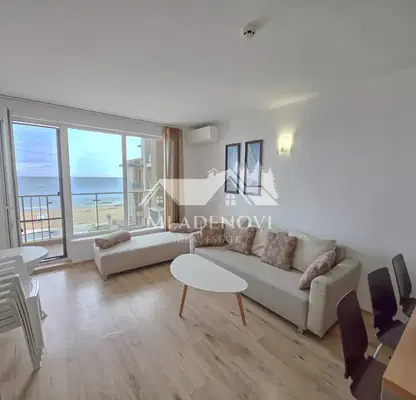 Photo 3 — 4-room apartment with sea view in Obzor, gated complex
