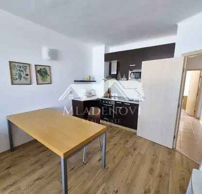 Photo 5 — 4-room apartment with sea view in Obzor, gated complex