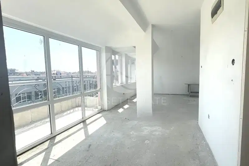 4-bedroom apartment in Oblast Burgas, Pomorie