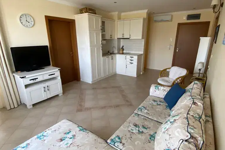 4-bedroom apartment in Burgas, Sozopol