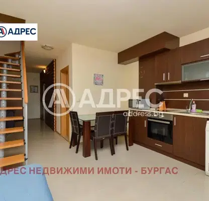 Снимка 2 — Многостаен апартамент в Бургас, Созопол