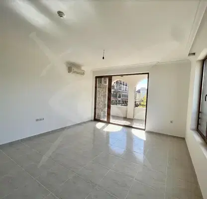 Photo 2 — 4-room apartment in Sveti Vlas with terrace near the sea