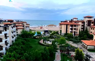Многостаен апартамент в Бургас, с. Лозенец