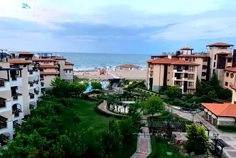 Многостаен апартамент в Бургас, с. Лозенец