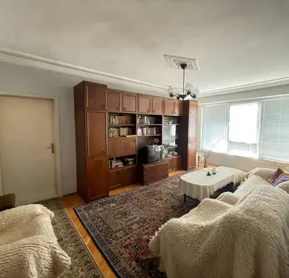 Photo 2 — 4-bedroom apartment in Oblast Dobrich, Tervel