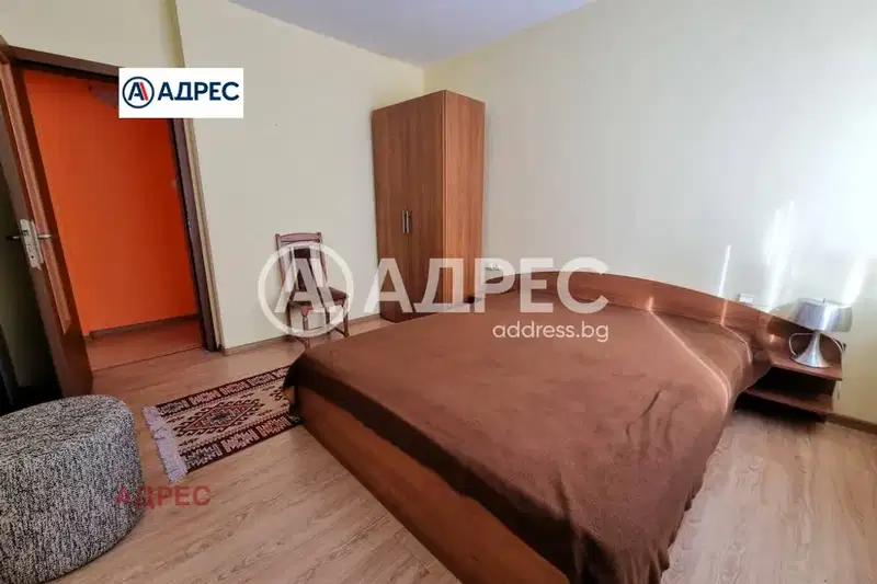 Многостаен апартамент в Добрич, с. Кранево