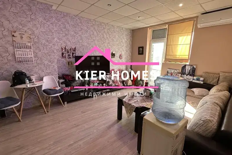 4-bedroom apartment in Haskovo, Dimitrov